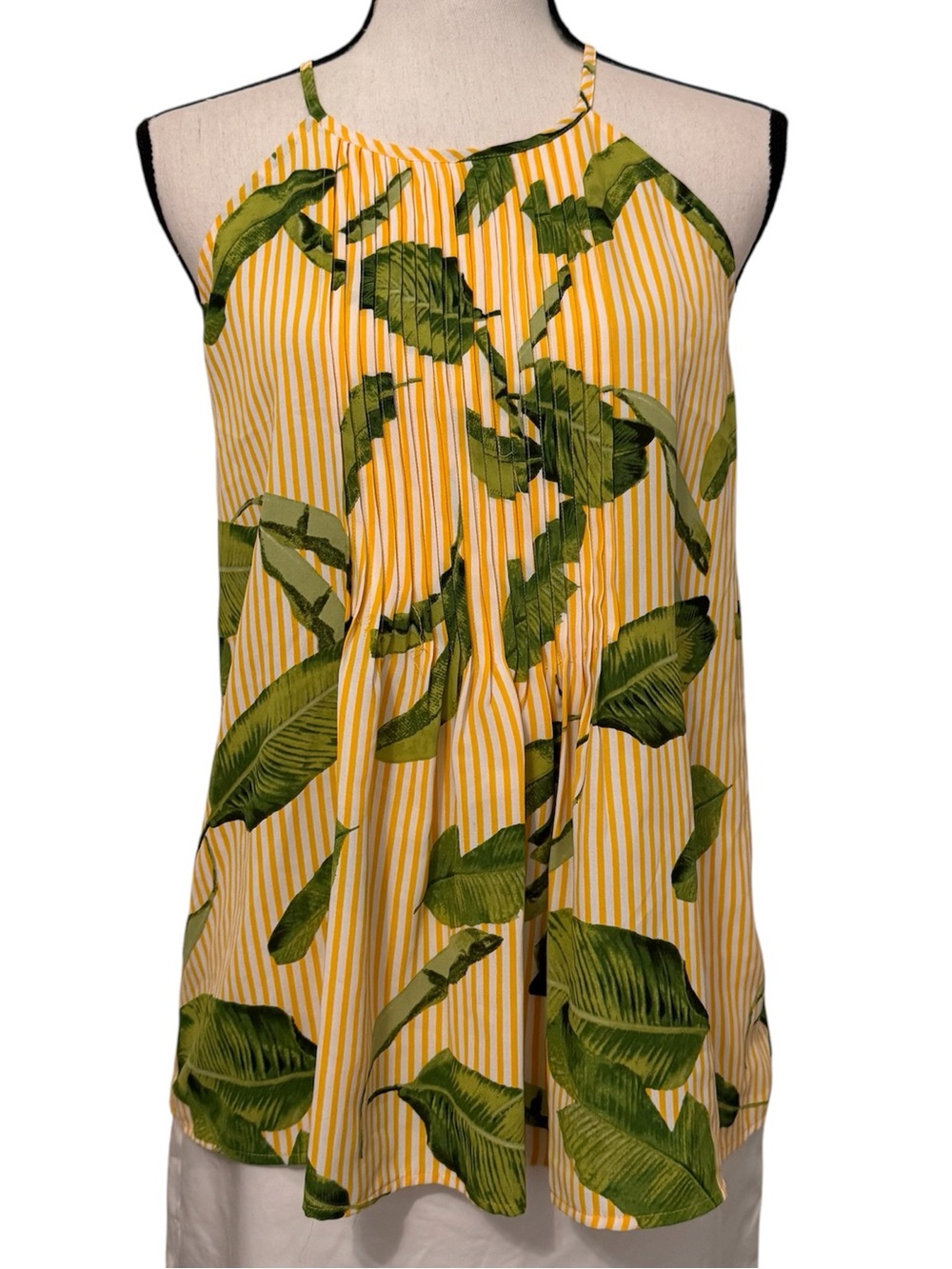 Market & Spruce Leaf Floral Yellow and Green Halter Top size Medium